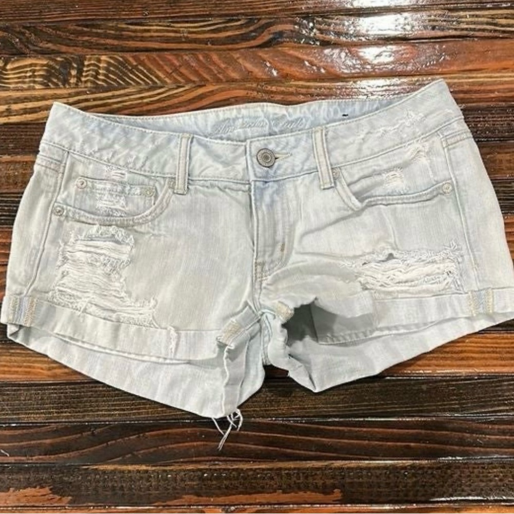 American Eagle Outfitters Light Wash Distressed Jean Shorts